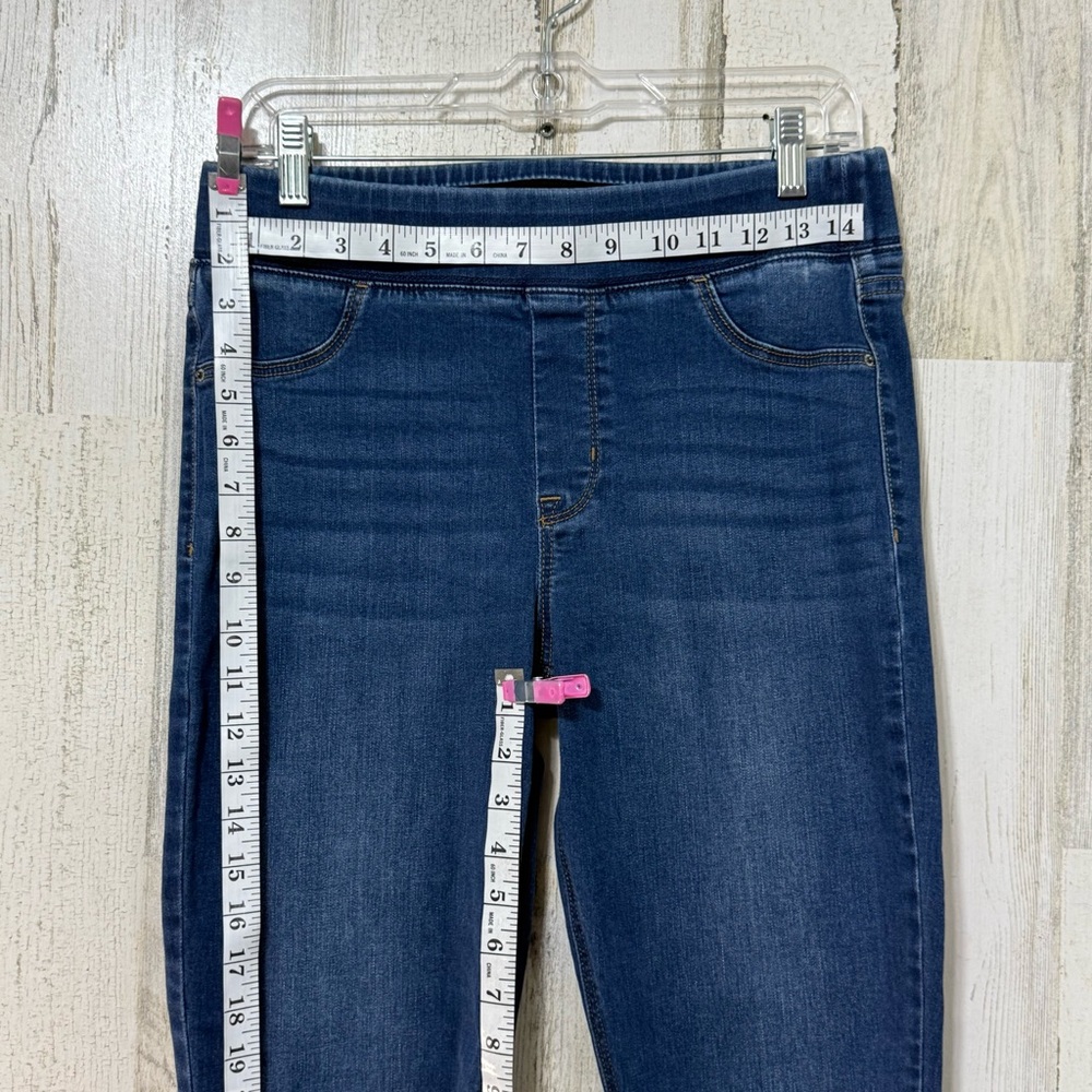 Old Navy Blue Rockstar Super Skinny Jeggings with Elastic Waistband - Picture 3 of 10